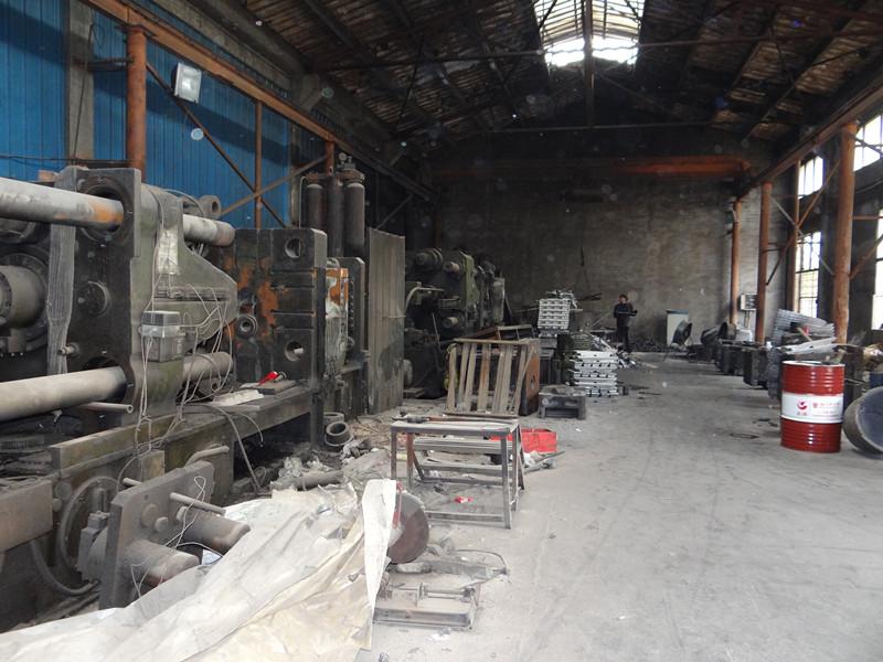 Die casting machine shop